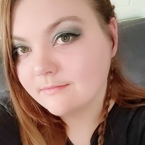 Meet your Posher, Savannah